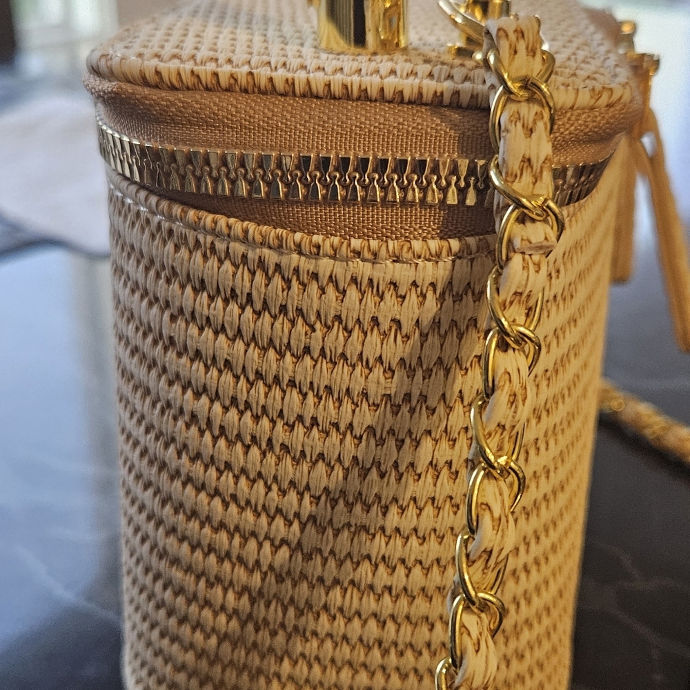 Bag - Picture 3 of 10
